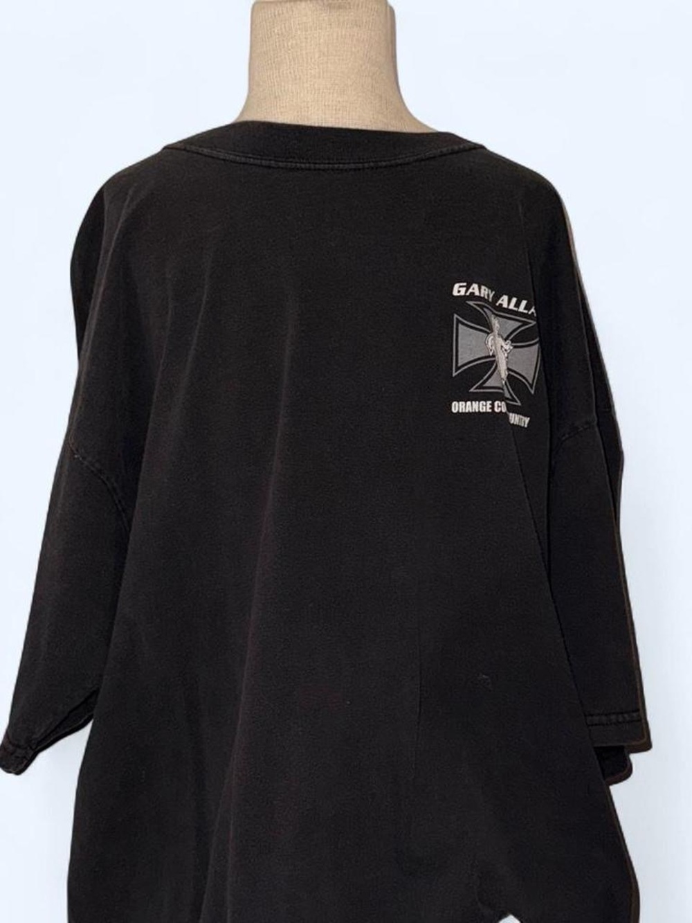 Black Graphic Short Sleeve Tee with Chest Emblem